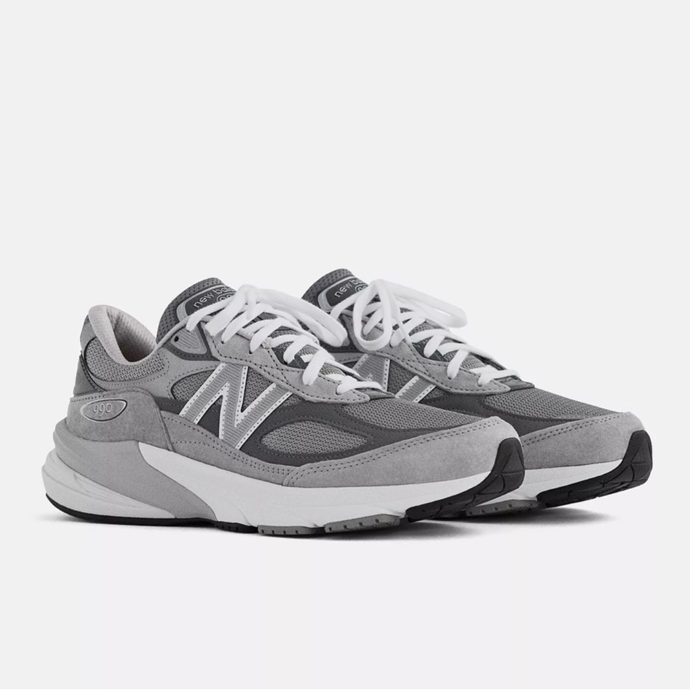 NWT New Balance Men's Gray 990v6 Sneakers size 9.5